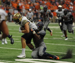 Syracuse entered the fourth quarter with a three-point lead but allowed 24 points in the game’s final 15 minutes to cap its worst defensive performance of the season.