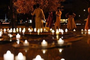 Syracuse University as well as National Organization of Minority Architecture Students presented the celebration that attracted students to the Orange Grove and invited the campus community to participate in the holiday.