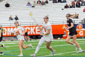 Kate Mashewske set SU’s program record by winning 16 draw controls versus Lousiville.